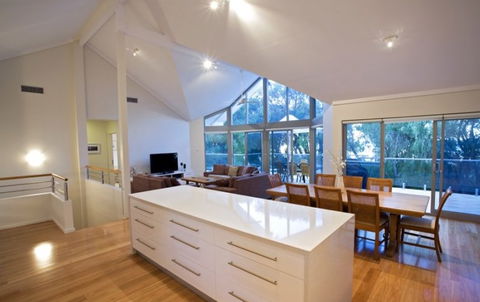 Cape Constructions - Darwin Builders 1