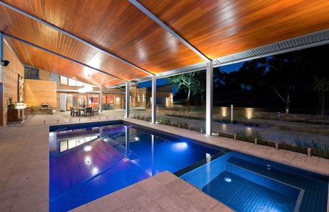 G.M. Developments - Darwin Builders 1