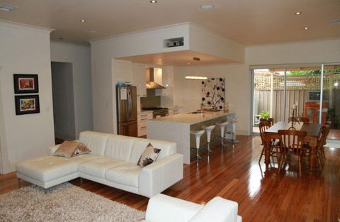 Living Improvements - Darwin Builders 0