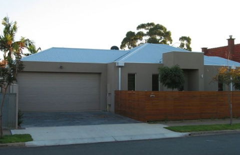 Living Improvements - Darwin Builders 1