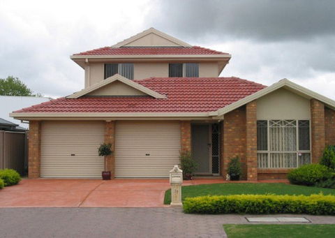 Living Improvements - Darwin Builders 2