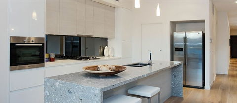 KM Constructions - Darwin Builders 1