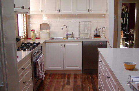 Essendon Home Improvements Pty Ltd - Darwin Builders 2