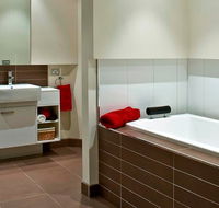 A.P.T. Construction Group - Darwin Builders