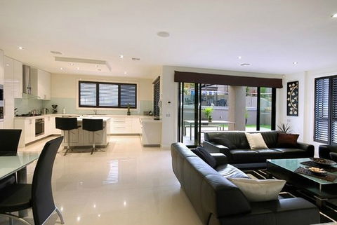 Boz Constructions Pty Ltd - Darwin Builders 0